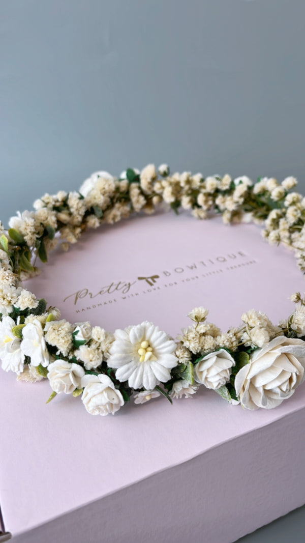Isabelle Flower & Baby Breath Full Crown