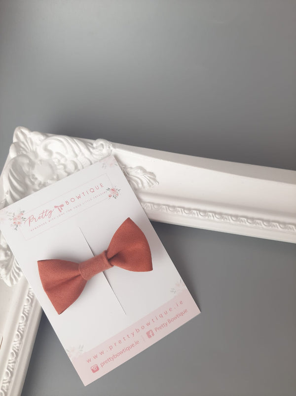 Single Trim Bow