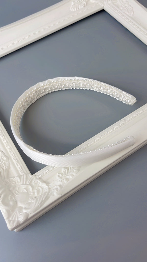 Thin Alice Headband