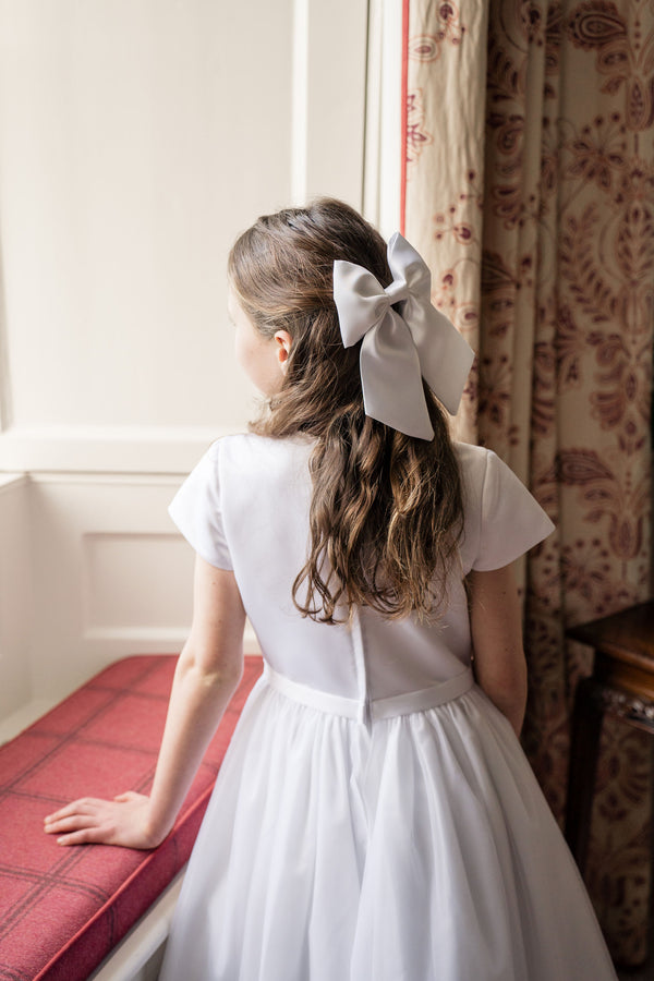 Lucy Bow