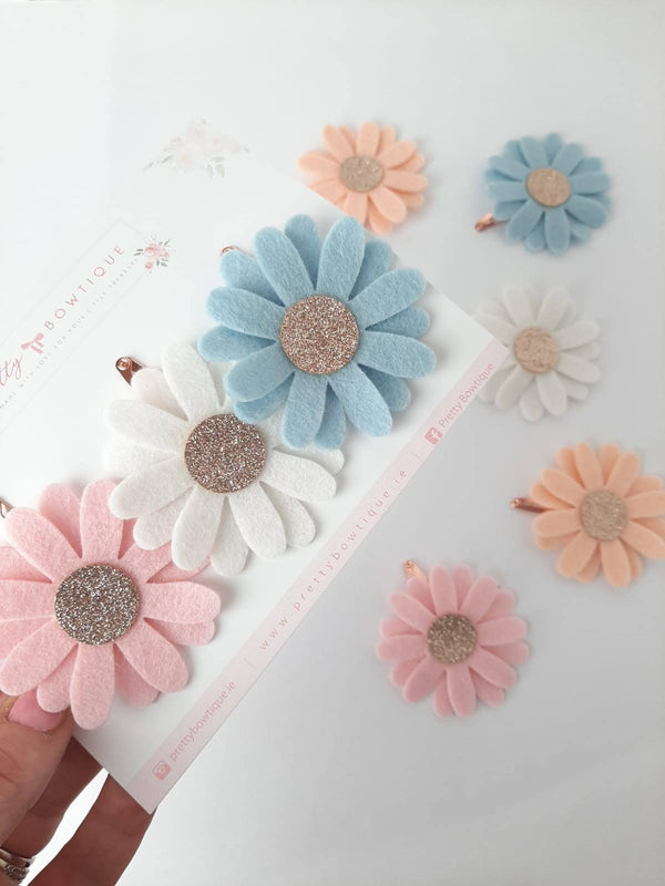 Daisy Clip