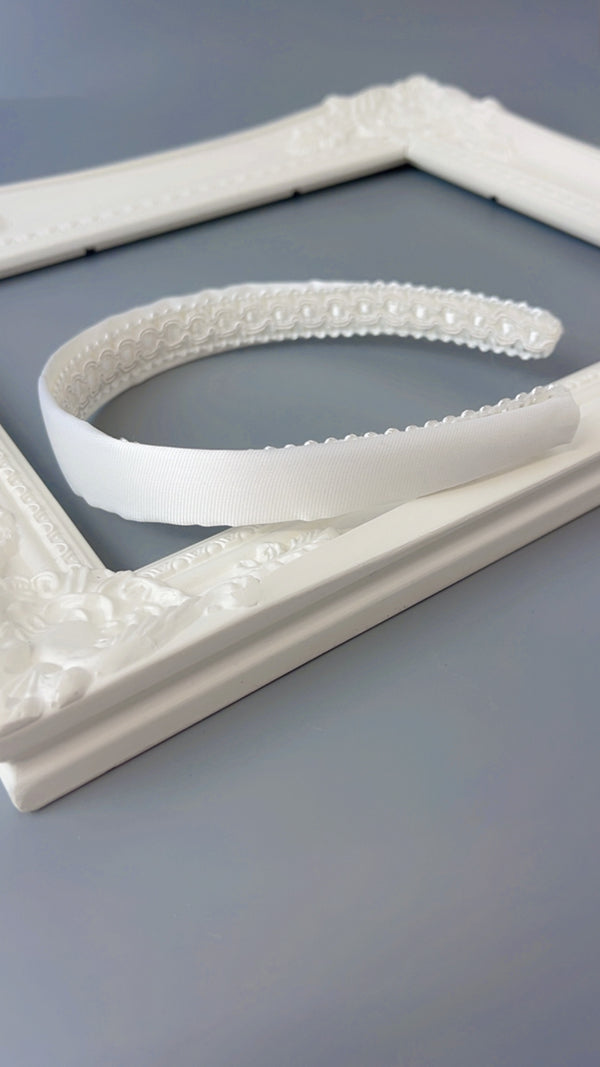 Thin Alice Headband