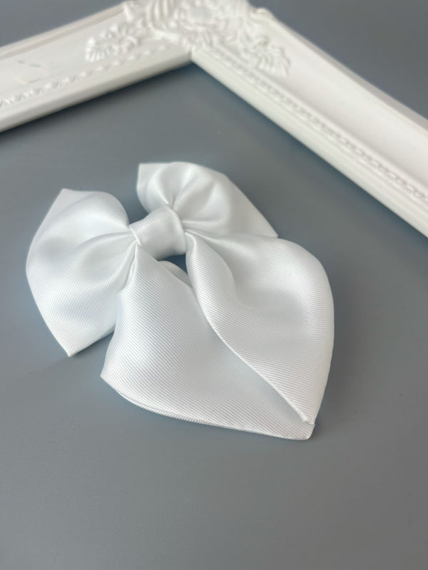 The Mini Luxury Lucy Bow