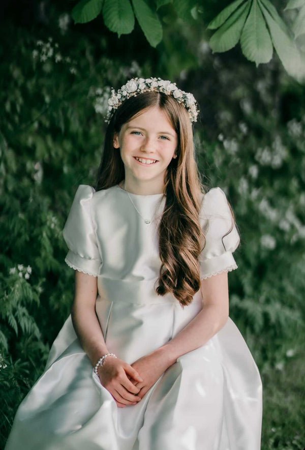 Isabelle Flower & Baby Breath Full Crown