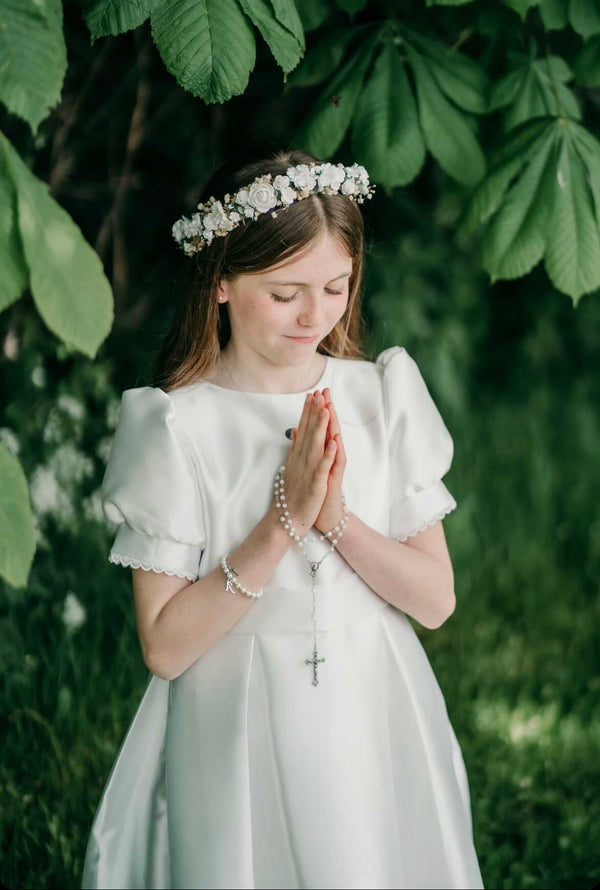 Isabelle Flower & Baby Breath Full Crown