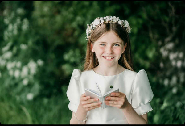 Isabelle Flower & Baby Breath Full Crown
