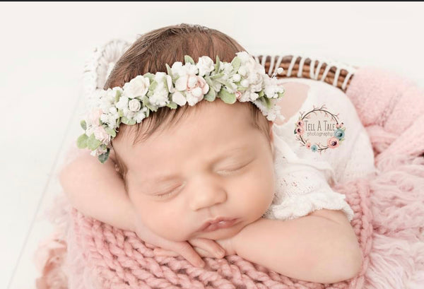 white flower headband, white babys breath flower headband, christening headband, naming day headband, soft baby headband, toddler headband , baby girl headband, neworn girl headband, baby headband ireland, baby headband ireland handmade,baby headband bow, christening baby headband, toddler flower girl headband, baby flower girl headband , flower girl headband. baby flower headband