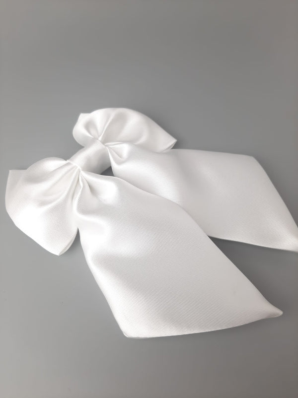 Lucy Bow