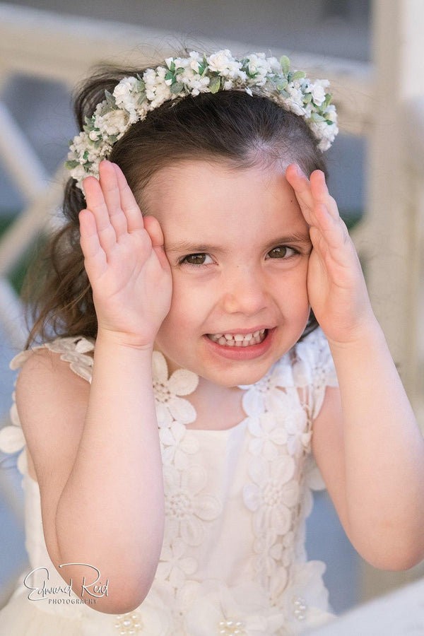 white flower headband, white babys breath flower headband, christening headband, naming day headband, soft baby headband, toddler headband , baby girl headband, neworn girl headband, baby headband ireland, baby headband ireland handmade,baby headband bow, christening baby headband, toddler flower girl headband, baby flower girl headband , flower girl headband.