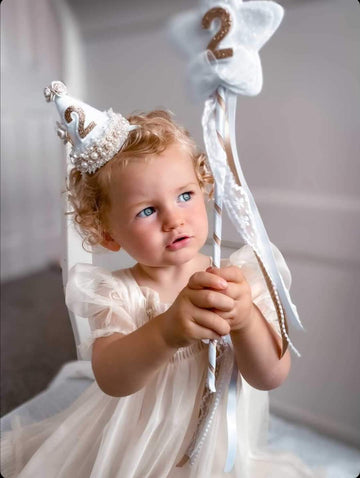handmade birthday bow, birthday crown for girls, kids party hat, handmade personalised birthday crown,  birthday bow, handmade party hat Ireland, girls birthday headband, birthday hair bow Ireland, toddler birthday crown.