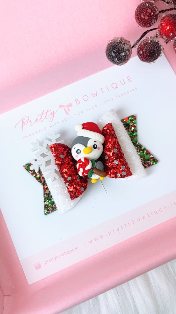 Penguin bow with candy