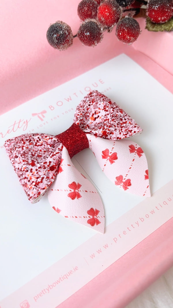 Reb & Pink Bow