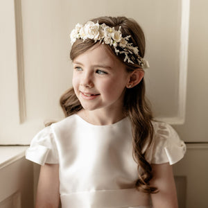 Communion flower crown, Communion flower crown Ireland, First Holy Communion flower crown, First Communion flower crown, girls Communion flower crown, white Communion flower crown, ivory Communion flower crown, floral Communion headpiece, Communion floral crown, Communion flower headpiece, Communion hair accessories, Communion hair accessories Ireland, Communion headpiece Ireland, handmade Communion flower crown, handmade Communion headpiece Ireland, luxury Communion flower crown, girls floral headpiece, 