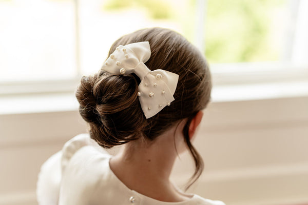 Pearl Bow