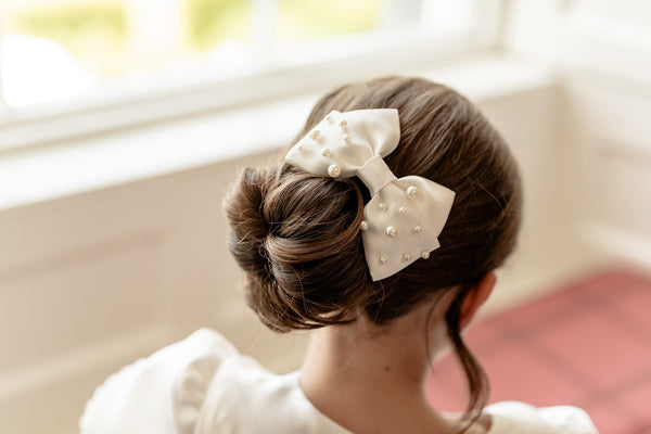 Pearl Bow