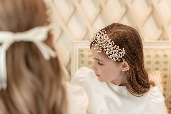 Abigail Silver Pearl Headpiece