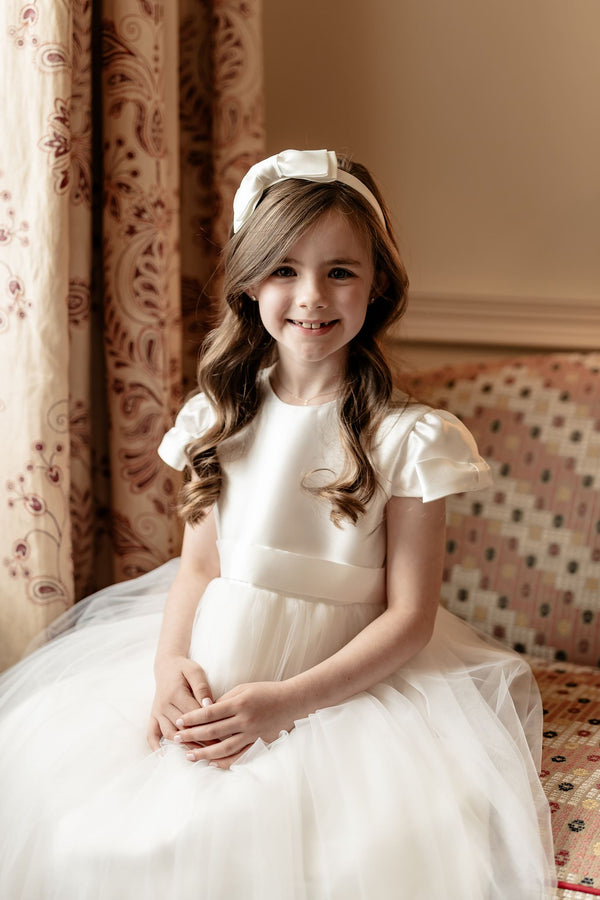 communion headband, communion headband Ireland, communion headbands Ireland, First Holy Communion headband, First Communion headband, girls communion headband, communion hairband, communion hair accessories, communion hair accessories Ireland, communion headpiece, communion headpiece Ireland, communion headpieces for girls, white communion headband, ivory communion headband, pearl communion headband, flower communion headband, floral communion headband, communion bow headband, handmade communion headband, h