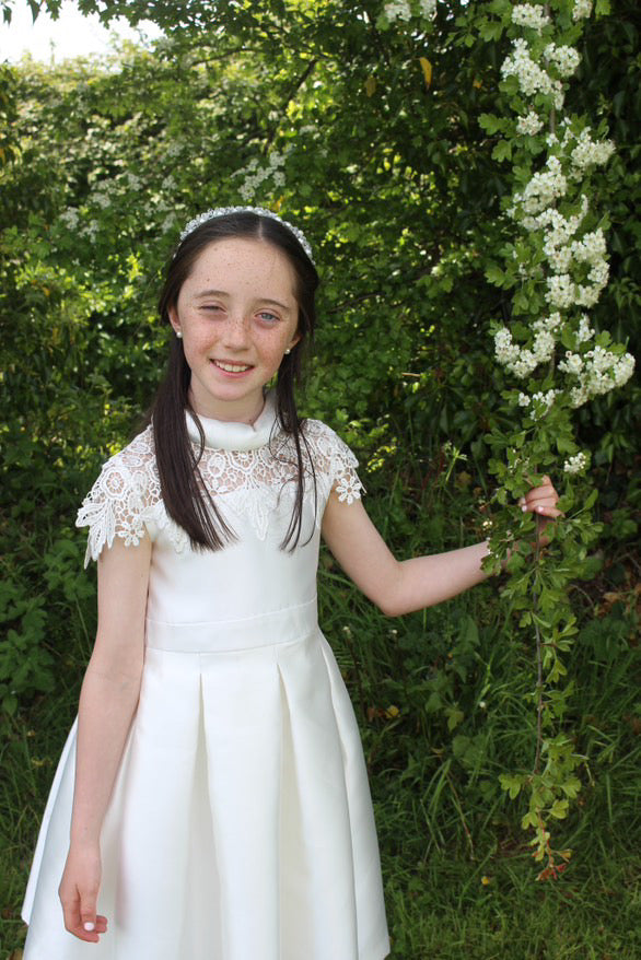 Millie ivory pearl & Bead Headpiece