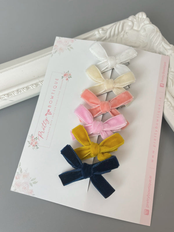 Small Velvet Hair Clip