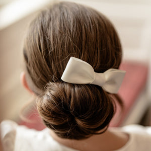 Communion hair clip, communion clip, communion hair style ,communion bow, irish communion, handmade irish communion bow, 